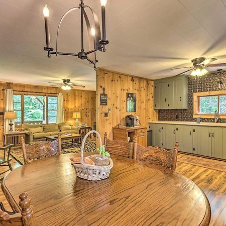Peaceful Roaring Gap Retreat With Fire Pit And Patio! Villa Екстериор снимка
