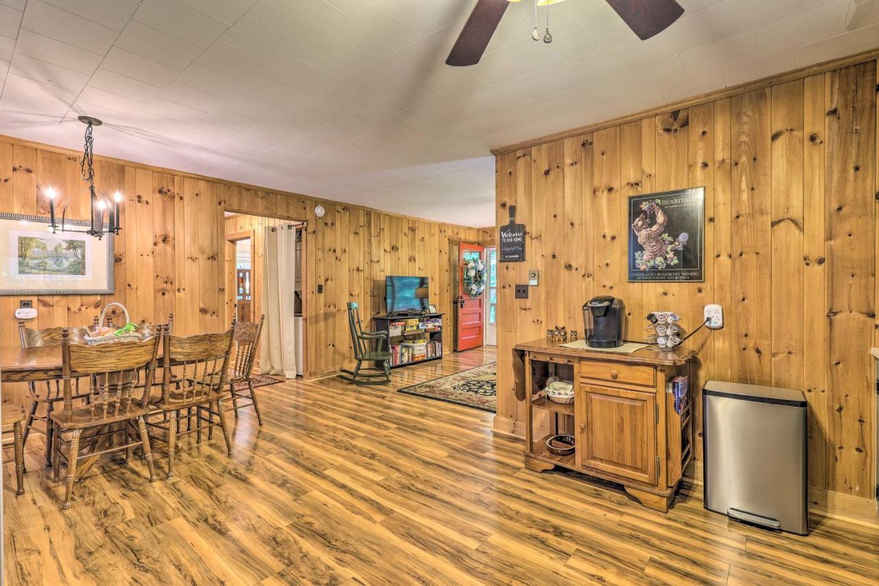 Peaceful Roaring Gap Retreat With Fire Pit And Patio! Villa Екстериор снимка