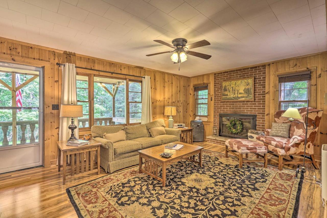 Peaceful Roaring Gap Retreat With Fire Pit And Patio! Villa Екстериор снимка
