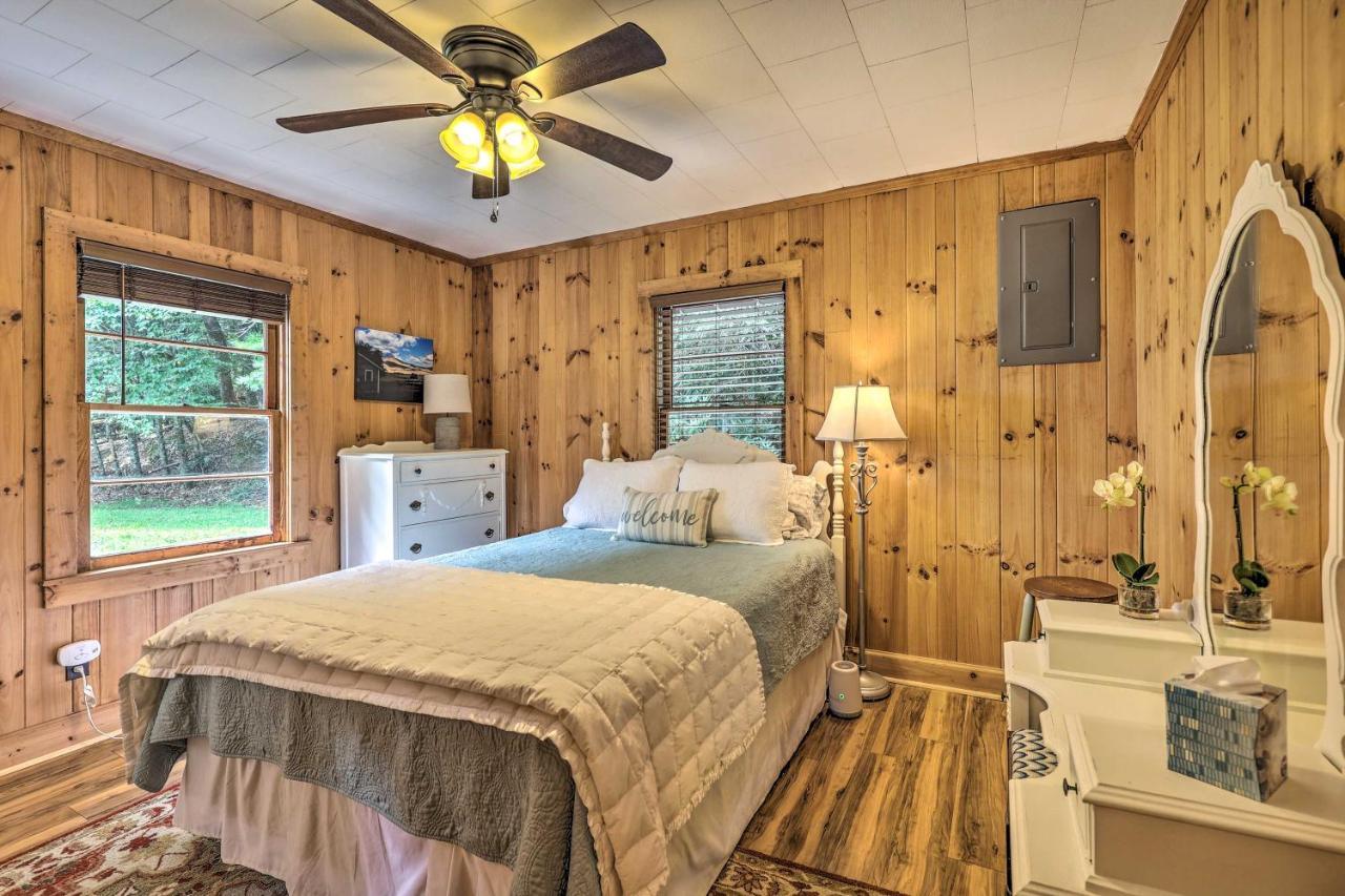Peaceful Roaring Gap Retreat With Fire Pit And Patio! Villa Екстериор снимка