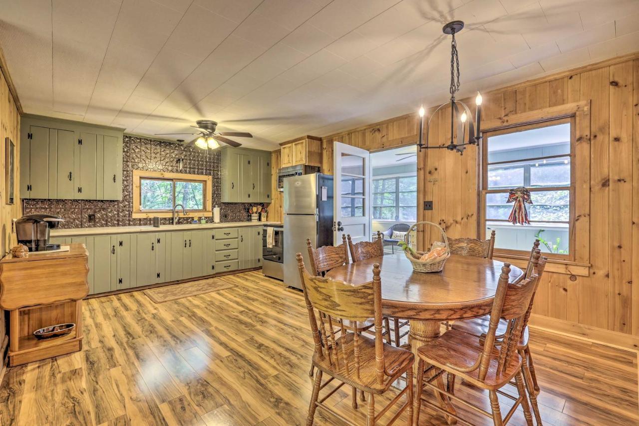 Peaceful Roaring Gap Retreat With Fire Pit And Patio! Villa Екстериор снимка