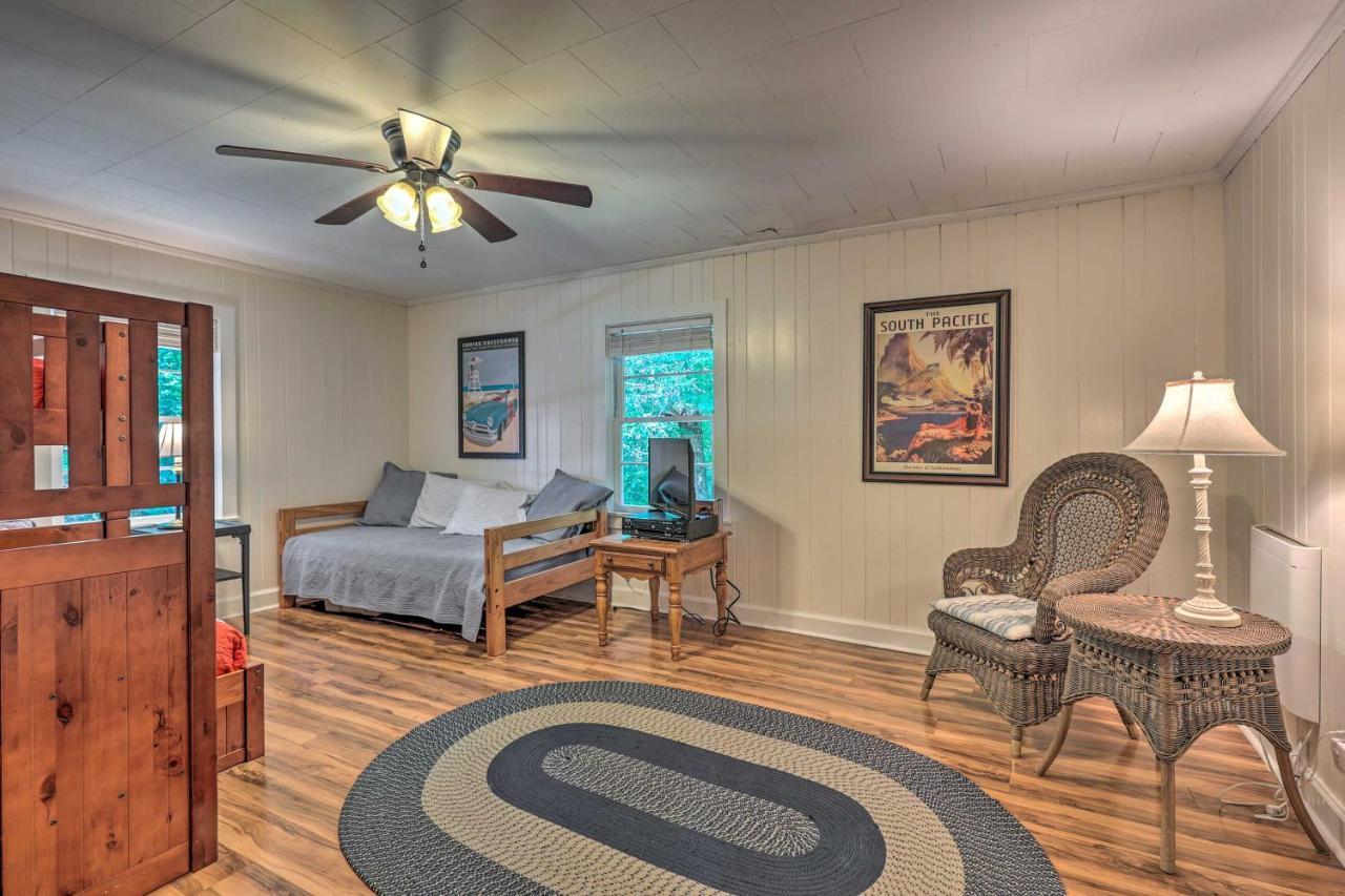 Peaceful Roaring Gap Retreat With Fire Pit And Patio! Villa Екстериор снимка